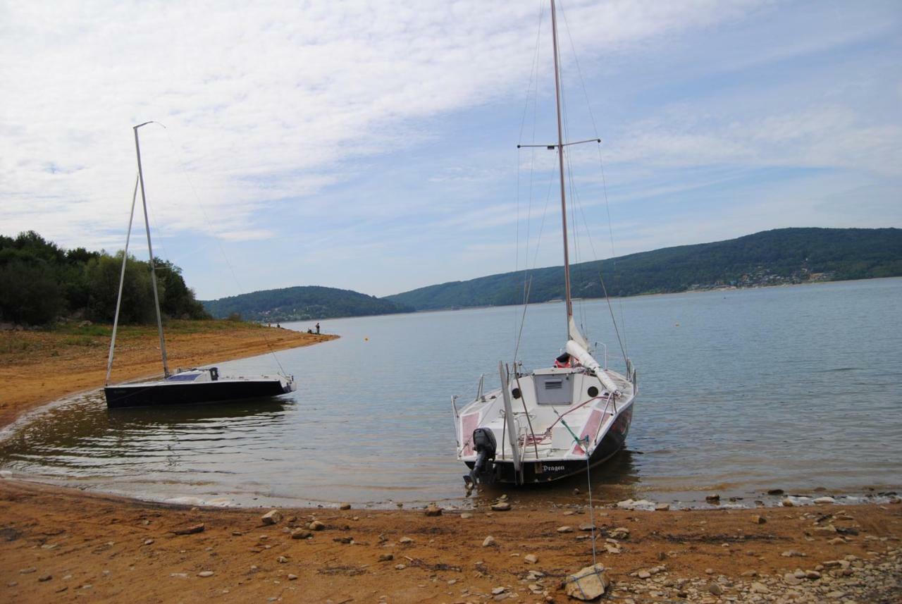 Hotel Zatoka Holcikovce Dış mekan fotoğraf